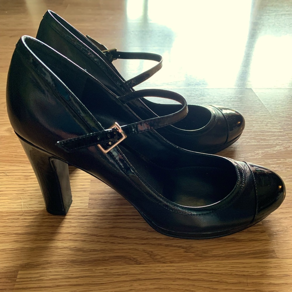 Black Ralph Lauren Maryjane style heels